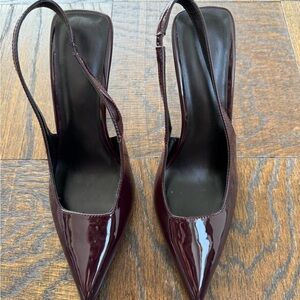 Burgundy Slingback Pump - Size 6
